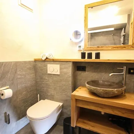 Enzian B アパート